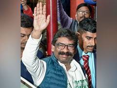 
      
      Hemant Soren withdraws plea from Supreme Court against HC order
      
      