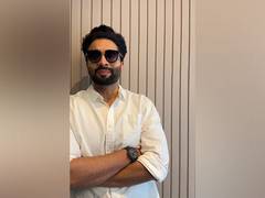
      
      Jackky Bhagnani celebrates 13 years of ‘F.A.L.T.U’
      
      