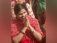 
      
      Samajwadi Party fields Meera Deepak from Khajuraho
      
      