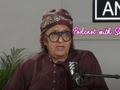 
      
      Ranjeet recalls struggles with on screen meat-eating scenes
      
      
