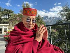 
      
      Sacred Lord Buddha relics to be presented to Dalai Lama
      
      