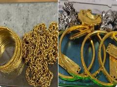 
      
      'Mumbai Customs has seized over 2.52 Kg of gold'
      
      