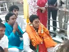 
      
      Ashutosh Rana offers prayers at Shree Mahakaleshwar temple
      
      
