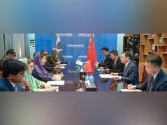 
      
      Pakistan: Punjab CM Maryam meets Chinese Consul General
      
      