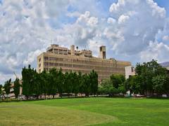 
      
      Placement woes grip IITs
      
      