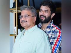 
      
      Vijay Deverakonda shares heartwarming post for his father
      
      