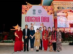 
      
      Consulate General of India, Samten Hills Host Cultural Experience
      
      