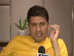 
      
      Arvind Kejriwal's wife acts as glue in AAP: Delhi Minister...
      
      