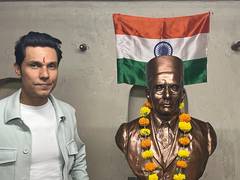 
      
      Randeep Hooda visits Veer Savarkar birthplace
      
      