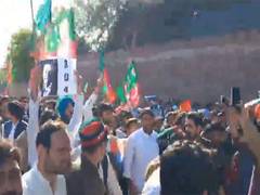 
      
      Pakistan: PTI criticises senate polls delay in Khyber Pakhtunkhwa
      
      