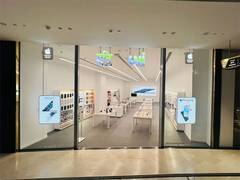 
      
      Unveiling the Largest Apple Premium Partner Store by Unicorn 
      
      