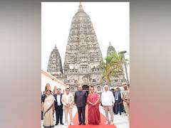 
      
      VP Jagdeep Dhankhar offers prayers at Mahabodhi temple
      
      