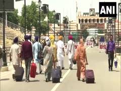 
      
      Pakistan issues 2,843 visas to Indian Sikh pilgrims for Baisakhi 
      
      