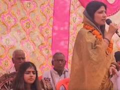 
      
      UP: Dimple Yadav's daughter Aditi campaigns for Samajwadi Party 
      
      