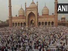 
      
      People throng mosques to offer ‘namaz’ on Eid-ul-Fitr
      
      