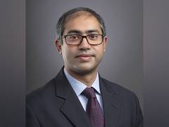 
      
      Vistara CEO updates employees on summer schedule amid challenges
      
      