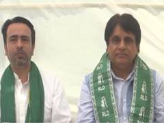 
      
      Bijnor MP Malook Nagar joins Jayant Chaudhary's RLD
      
      