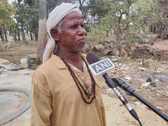 
      
      Despite movie's success, Manjhi's family remains in poverty
      
      
