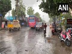 
      
      Rain lashes several parts of Tamil Nadu’s Thoothukudi city
      
      