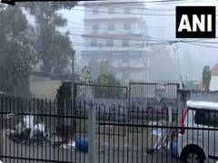 
      
      Kerala: Rain lashes several parts of Thiruvananthapuram
      
      