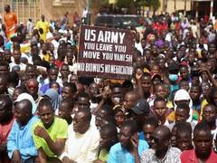 
      
      Hundreds march in Niger demanding withdrawal of US troops
      
      