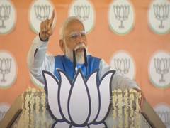 
      
      “Aag desh me nahi, unke dilon me lagi hai…”: PM Modi
      
      