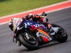 
      
      Marini fights for points in complicated Americas GP
      
      