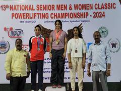 
      
      At 50, senior bureaucrat wins National Powerlifting medals
      
      