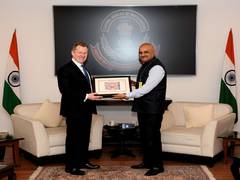 
      
      UK's Interpol candidate visit India, discusses crime-fighting
      
      