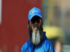 
      
      Pakistan legend becomes Bangladesh's spin bowling coach
      
      