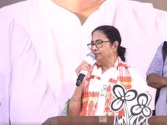 
      
      Bengal CM Mamata calls Centre 