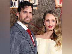 
      
      Henry Cavill expecting first child with girlfriend 
      
      