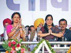
      
      Sunita Kejriwal to participate in INDIA bloc's rally on April 21
      
      