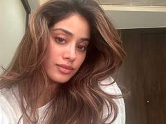 
      
      Janhvi Kapoor flaunts her beautiful hair in new pic, fans react
      
      