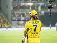 
      
      CSK coach discloses reason for holding back Dhoni for final overs
      
      