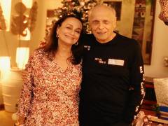 
      
      Soni Razdan wishes husband Mahesh Bhatt on their anniversary
      
      