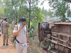 
      
      Chhattisgarh: 10 CRPF jawans injured after bus overturns in Basta
      
      