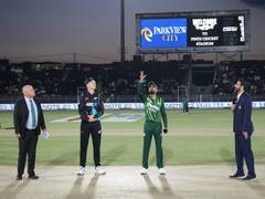 
      
      New Zealand win toss, opt to bowl first against Pakistan
      
      