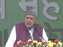 
      
      Ranchi: Farooq Abdullah attacks BJP over boat capsize incident
      
      