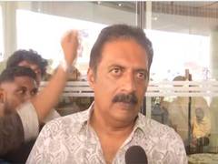 
      
      Actor Prakash Raj predicts Shashi Tharoor's victory from Thiruvan
      
      