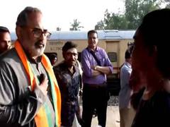 
      
      On LS campaign trail, Rajeev Chandrasekhar takes train in Kerala
      
      