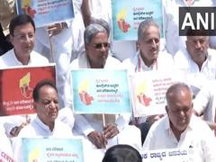 
      
      Cong leaders protest against Centre over non-release of relief
      
      