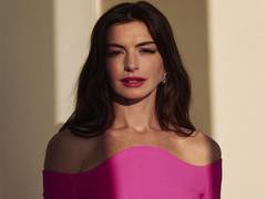 
      
      Anne Hathaway reflects on earlier industry practices
      
      