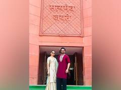 
      
      Rakul, Jackky visit new Parliament building
      
      