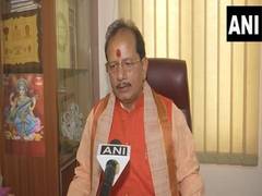 
      
      Bihar's Deputy CM takes a jibe on former PM Manmohan Singh 
      
      