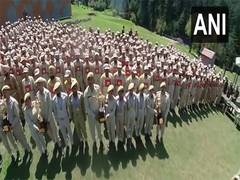 
      
      Indian Army conducts training for 1104 J-K Police officers
      
      