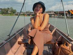 
      
      Jacqueline Fernandez’s vacation pics leave fans in awe
      
      