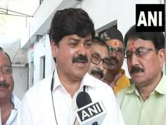 
      
      Congress' Godiyal calls PM's Mangalsutra remark 