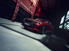 
      
      A Higher Power: The First-Ever All-Electric BMW i5 M60
      
      