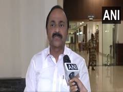 
      
      Kerala LoP files complaint against Delhi LG to EC for meeting chu
      
      